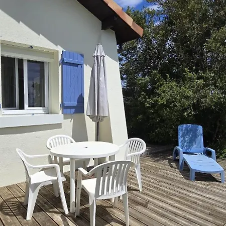 Holiday home Folle Blanche En Armagnac *